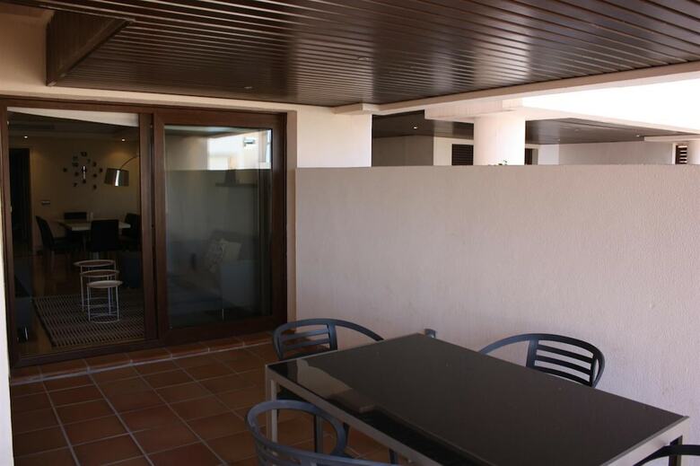 Two-bedroom Beach Apartment