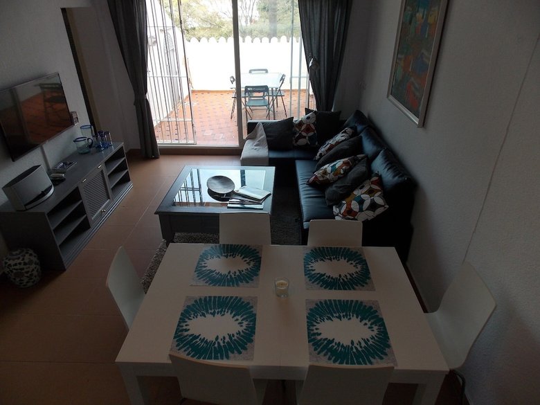 Attractive Apartment Near Puerto Banus