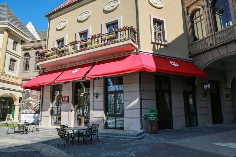 Hotel Mangrove Tree Resort World Coconut Grove