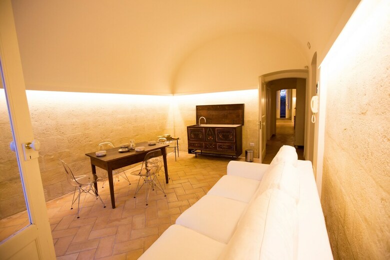 Giardini 82 B&B
