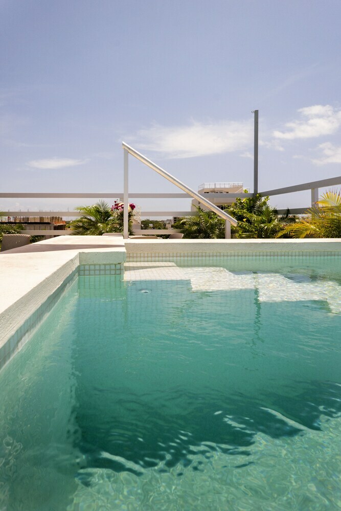 Tropic Playa Apartments By Homing Bird