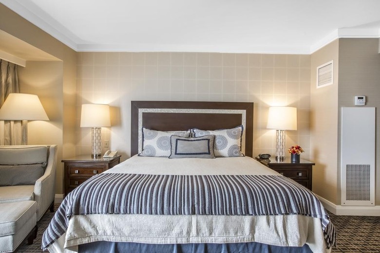 Hotel Omni