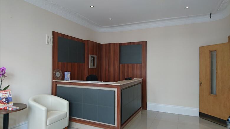 Hotel Mina House