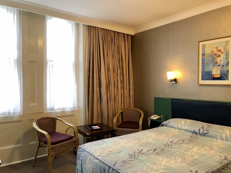 Hotel Mitre House