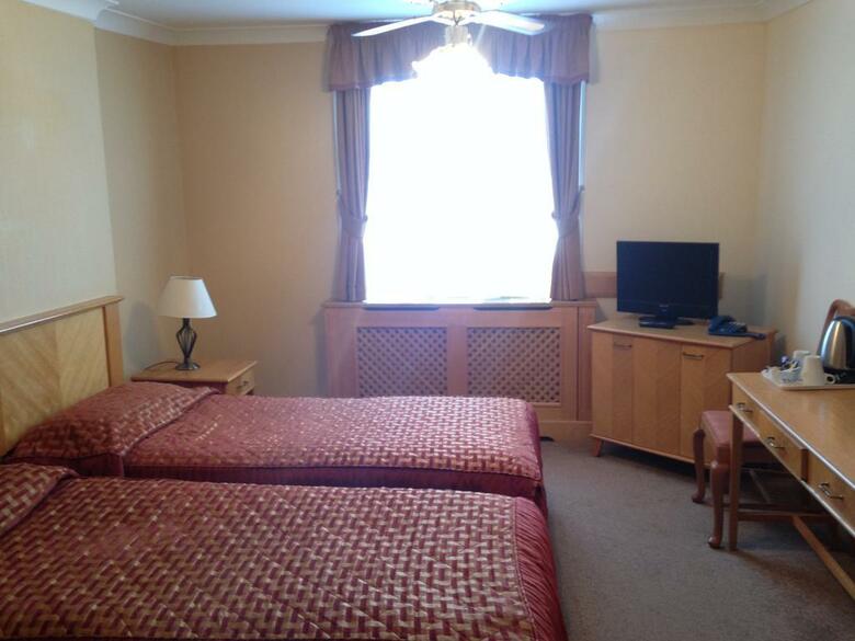 Hotel Troy