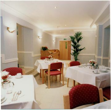Hotel Princes Square