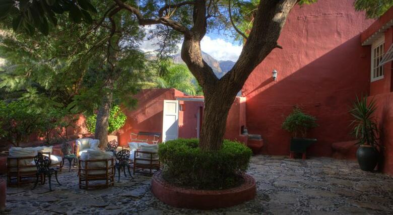 Hotel Las Longueras