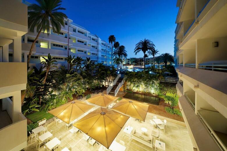 Hotel Akeah Broncemar