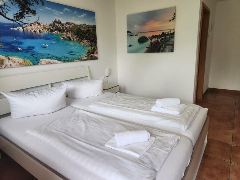 Hostal G�stehaus Schmidt
