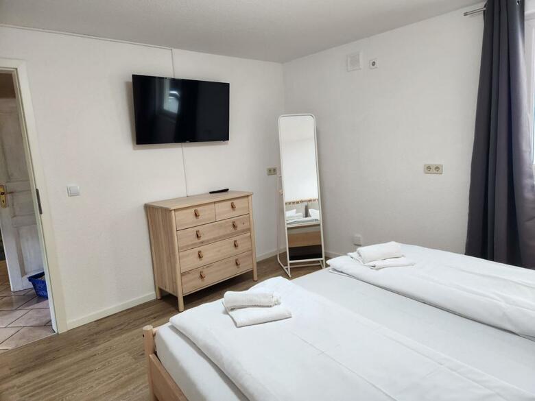 Hostal G�stehaus Schmidt