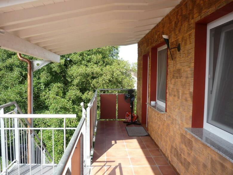 Hostal G�stehaus Schmidt