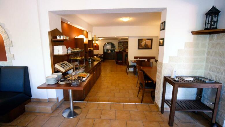 Hostal G�stehaus Schmidt