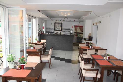 Hostal Pension Aisha