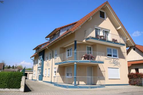 Hostal G�stehaus Mythos