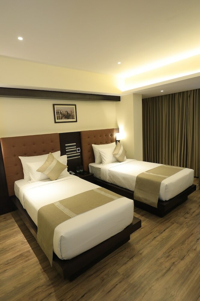 Hotel Ocean Pearl Inn