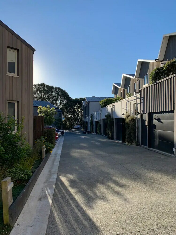 Apartamentos Modern 2 Bed Townhouse On Cbd Fringe