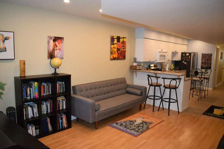 Apartamentos Spacious 1 Bedroom Lower-level Suite