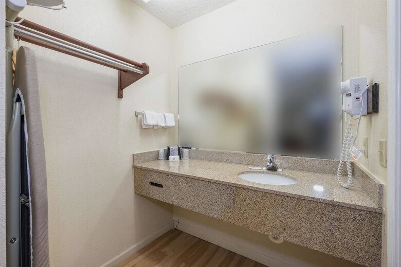 Hotel Red Roof Inn & Suites Rome