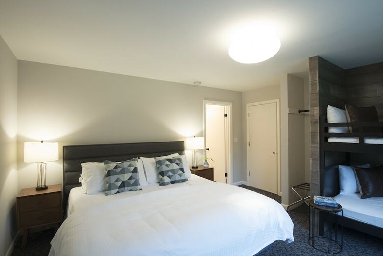 Rest - A Modern Motel