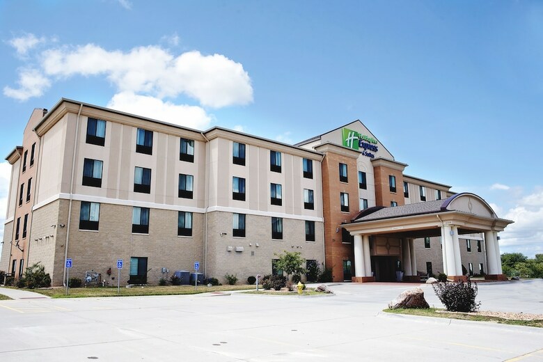 Hotel Holiday Inn Express And Suites Urbandale