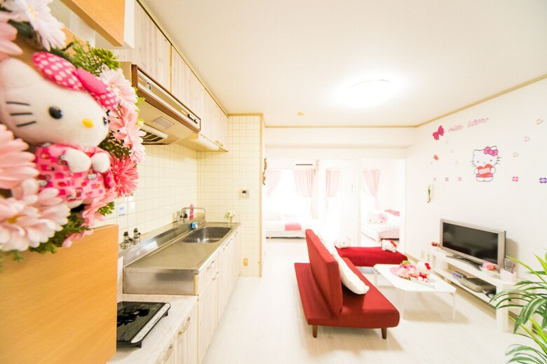 Namba Daikokucho West 402