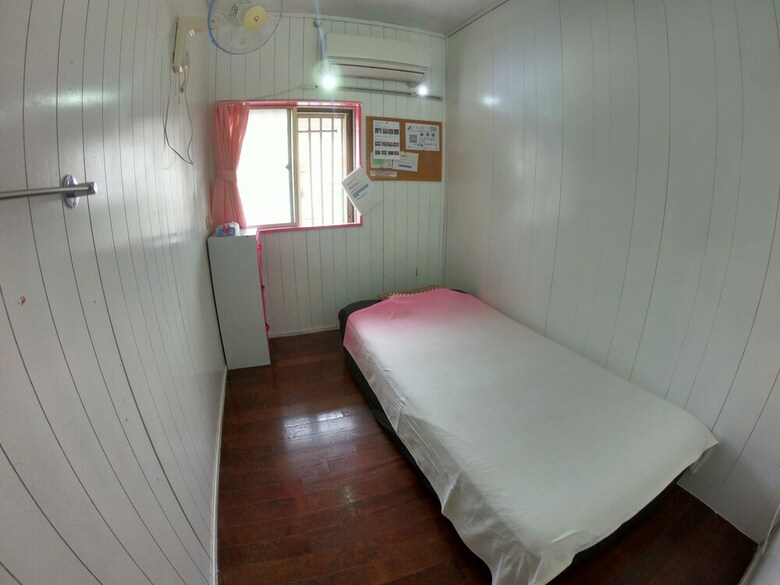 Hotel Guesthouse & Diving Seacolo