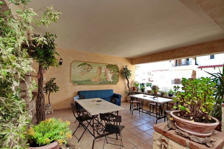 Aparthotel Aphrodites Studios
