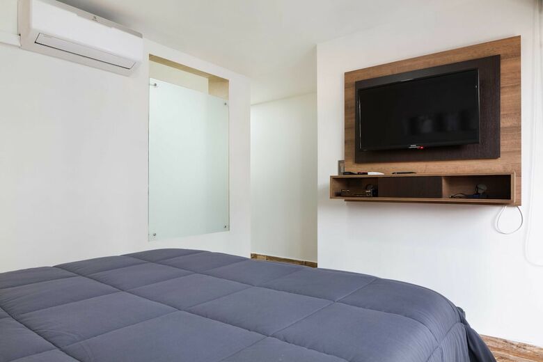 Apartamentos Miracle Building