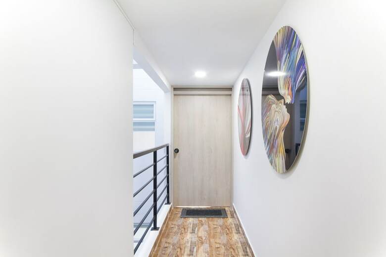 Apartamentos Miracle Building