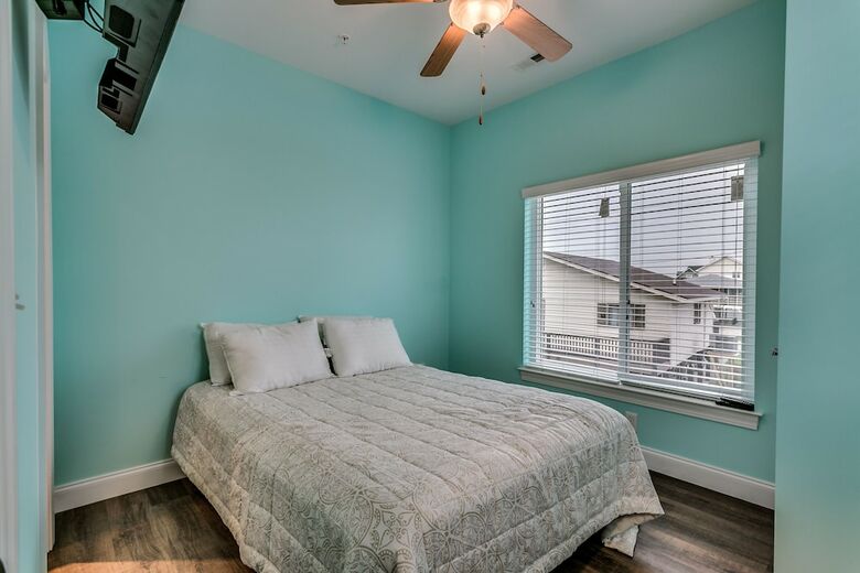 Together Resorts 20th Ave A/b My Myrtle Beach Retreat