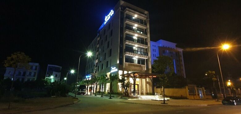 Purple Lotus Hotel