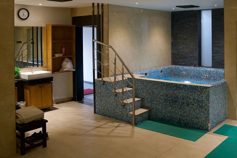 Hotel Ramada By Wyndham Jalandhar City Centre