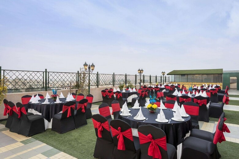 Hotel Ramada By Wyndham Jalandhar City Centre