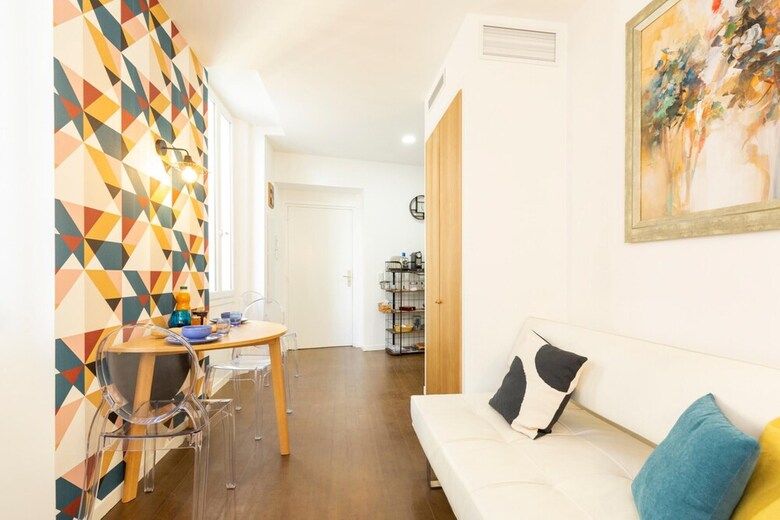 Apartamento Charming Renovated 2p In The Old Antibes