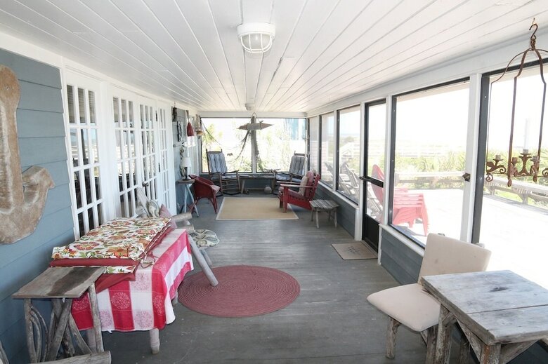 Crescent Cottage