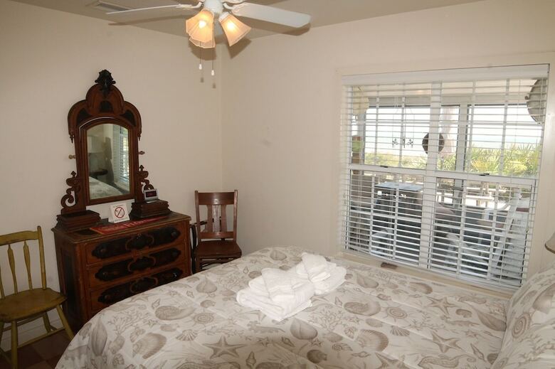 Crescent Cottage
