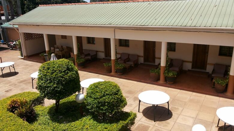 Zawadi Hotel