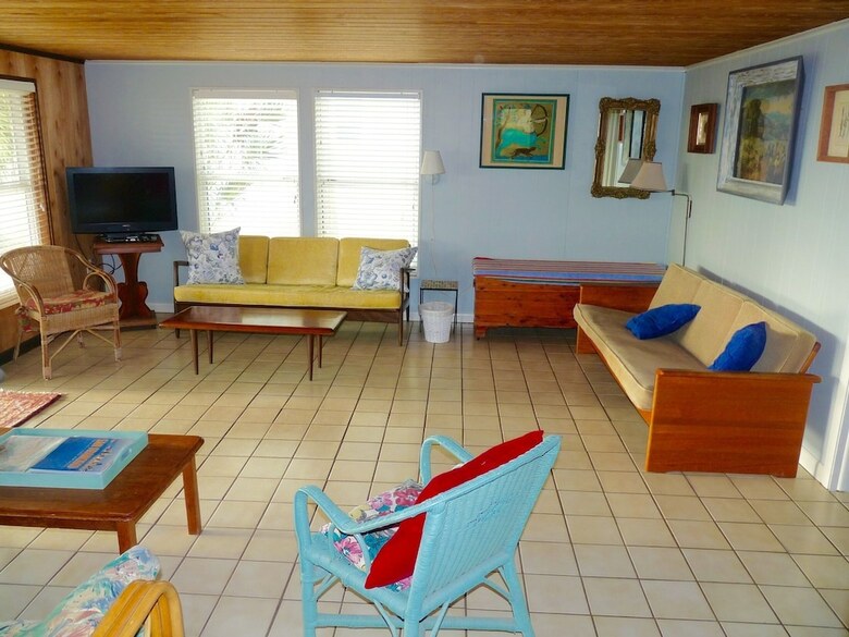 Hostal Crescent Palms