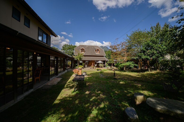 Hotel Yufuin Flora House