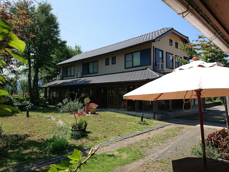 Hotel Yufuin Flora House