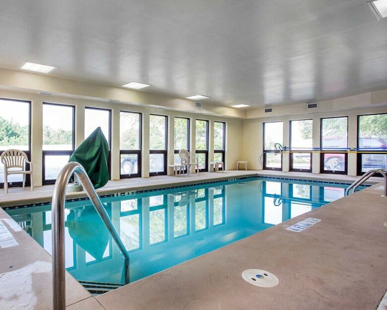Hotel Comfort Inn & Suites At Stone Mountain