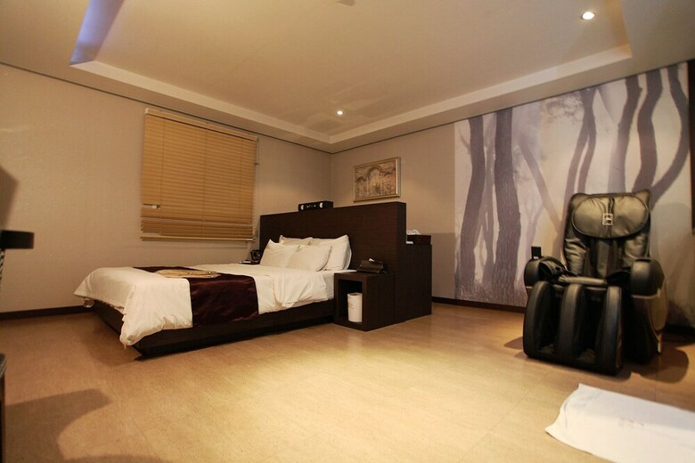 Art Hotel 1
