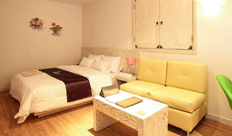 Art Hotel 1