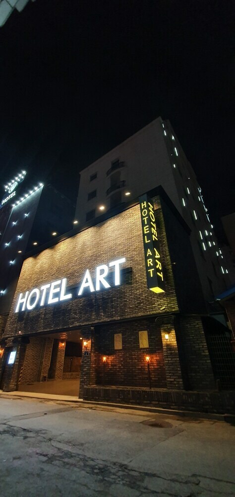 Art Hotel 1
