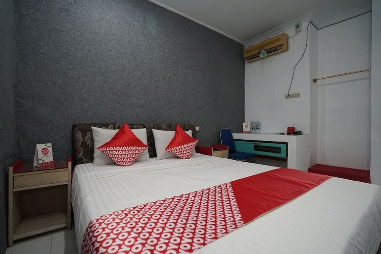 Hostal Oyo 1315 Paris Hotel