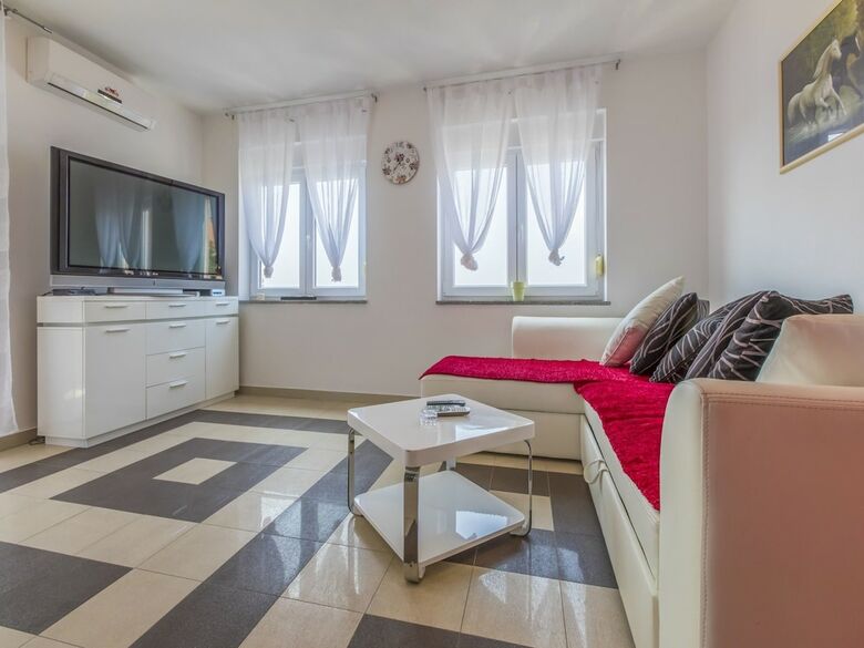 Apartment Cherry