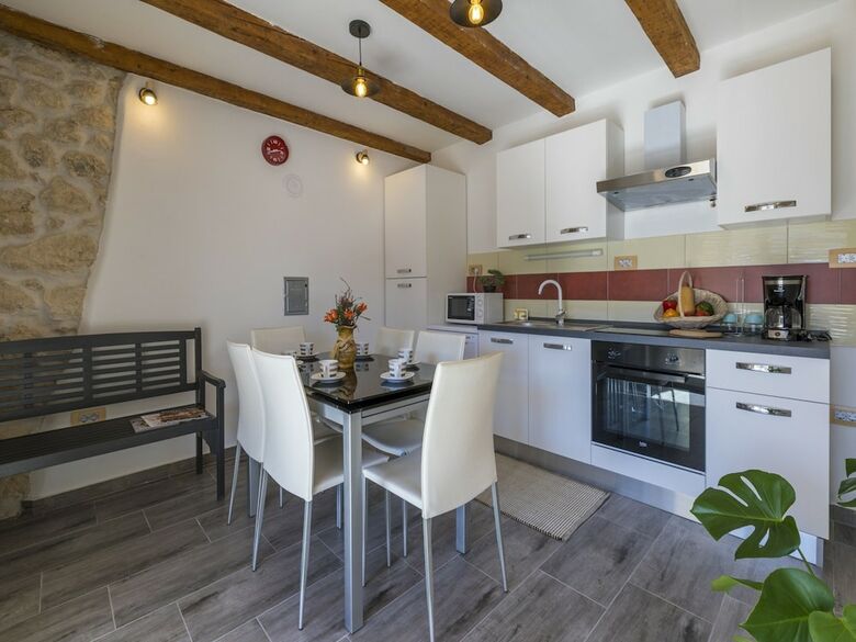 House Odiseja
