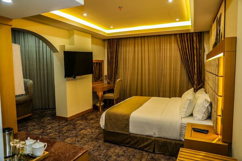 The Muscat Plaza Hotel