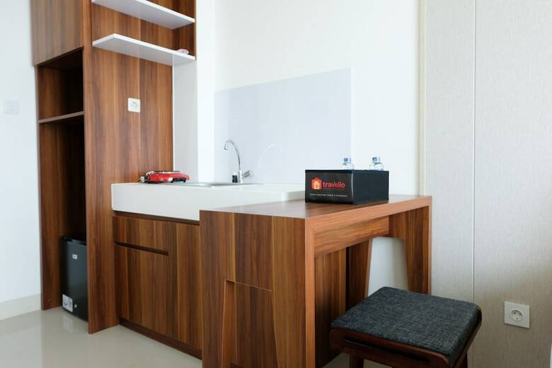Homey Studio Room Tree Park Apartment Near Bsd City