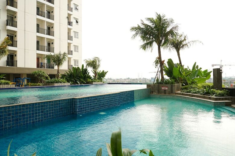 Modern Studio Apartment At Cinere Resort